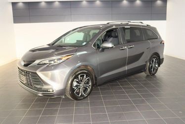 2025 Toyota Sienna