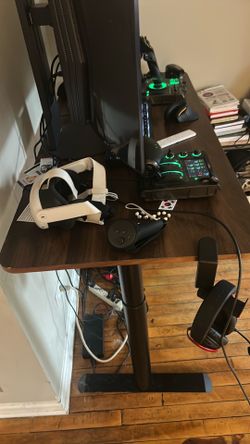 Remote Standing Desk 4 x 4