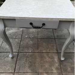 Wood Table Solid Wood Legs Durable Formica Top