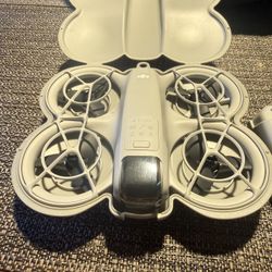 DJI Neo