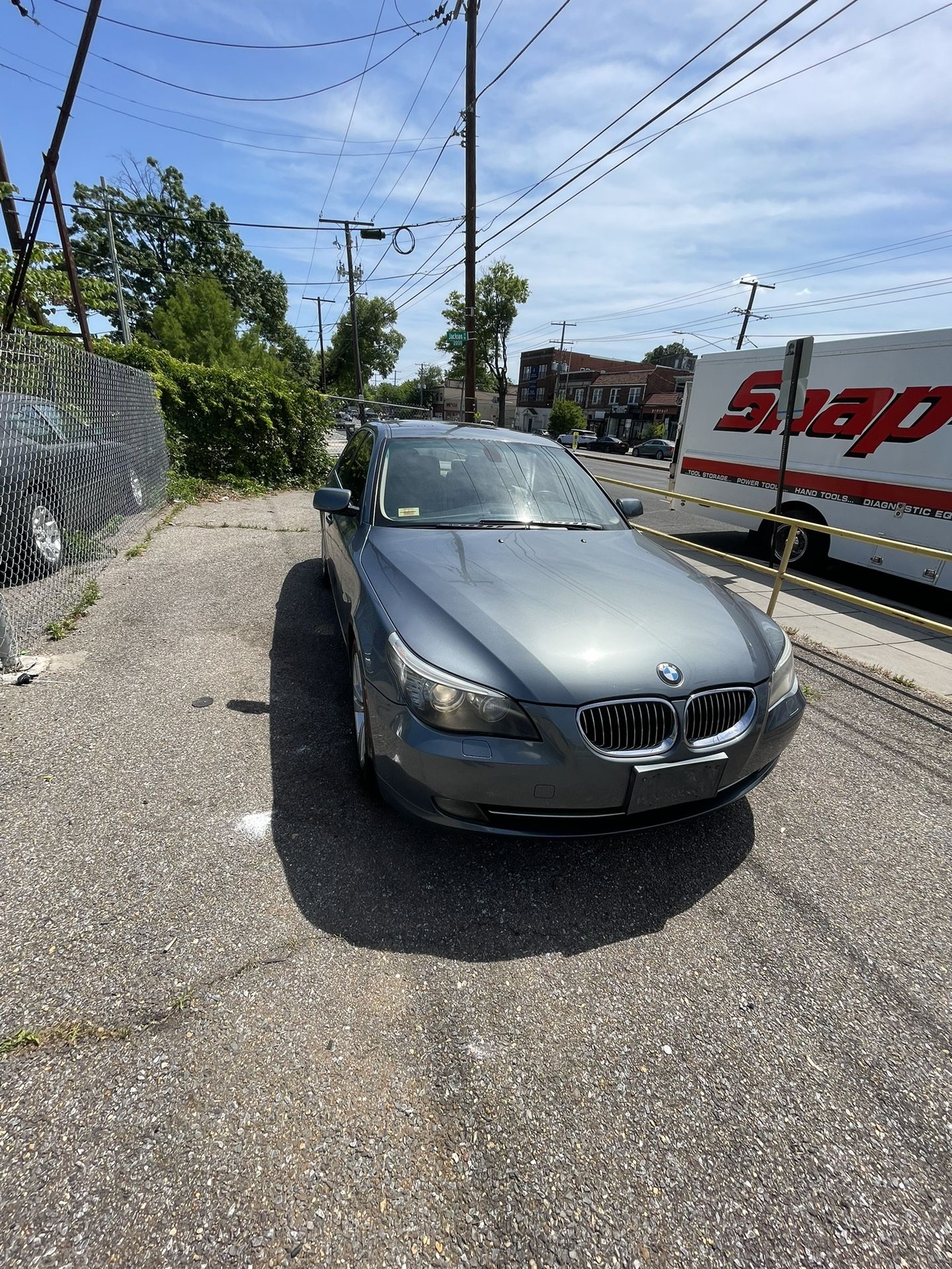 2009 BMW 528i