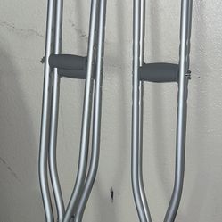 Crutches 