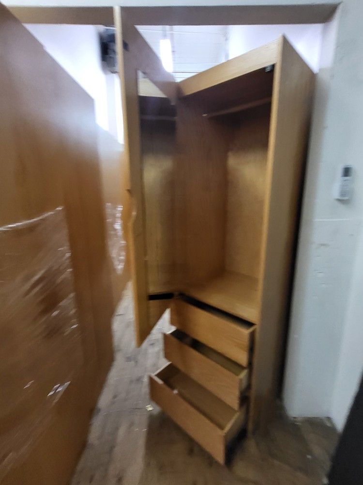 DRESSERS, WARDROBES, DESKS, UNDERBED DRESSERS.....WE HAVE THEM ALL. COME TO OUR SHOWROOM