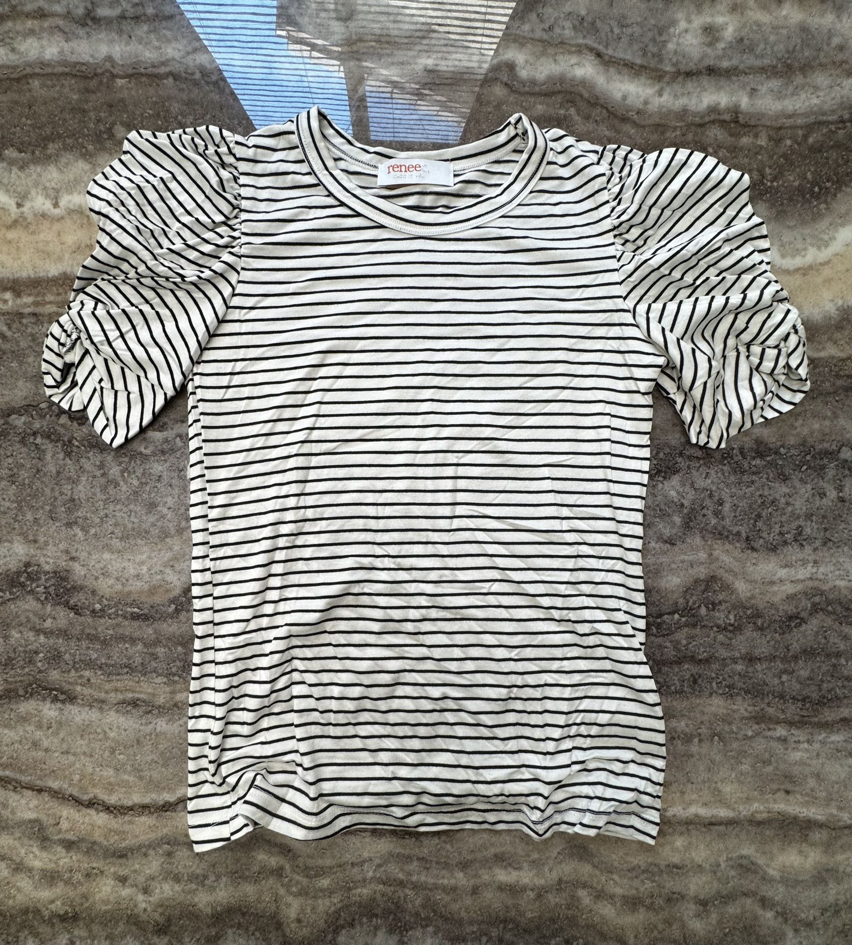 NWT Women Sz Large Black & White Stripe Short Sleeve Round Neck Top- Renee C.