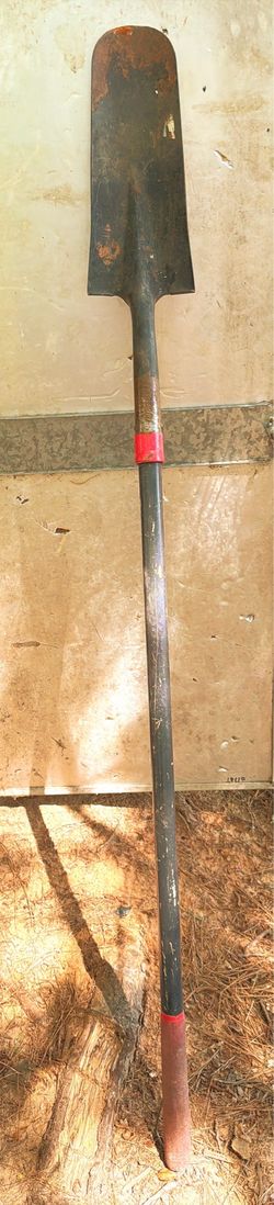 Spade shovel