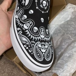 Classic Vans Slip On Black Size 8