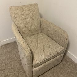 Swivel Chair 