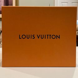 Authentic Louis Vuitton Gift Box Magnetic Empty Large Box 17.75” x 14.50” x 6.50”