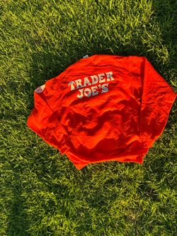 Trader Joe's Orange Graphic Crewneck Sweatshirt