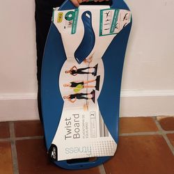 Fitness twist board