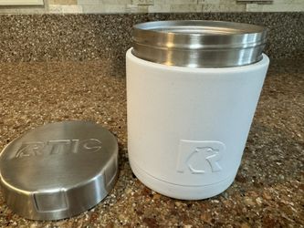 Nice RTIC brand (similar to Yeti) double walled, vacuum insulated food storage container. SEE BELOW.