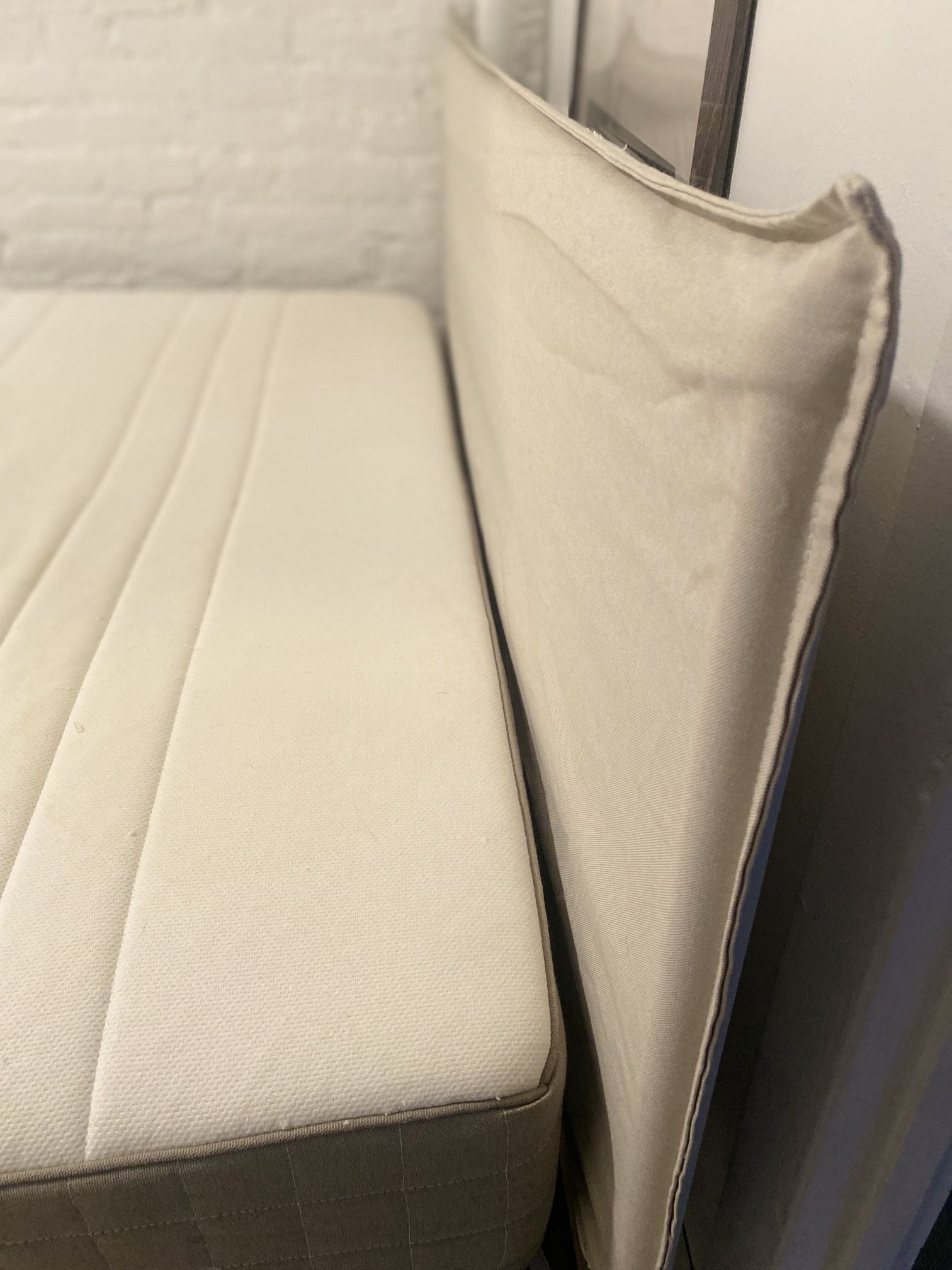KLEPPSTAD Bed frame, Queen