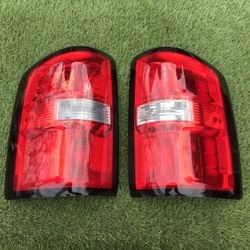 2014 - 2018 GMC Sierra 1500 Tail Lights 