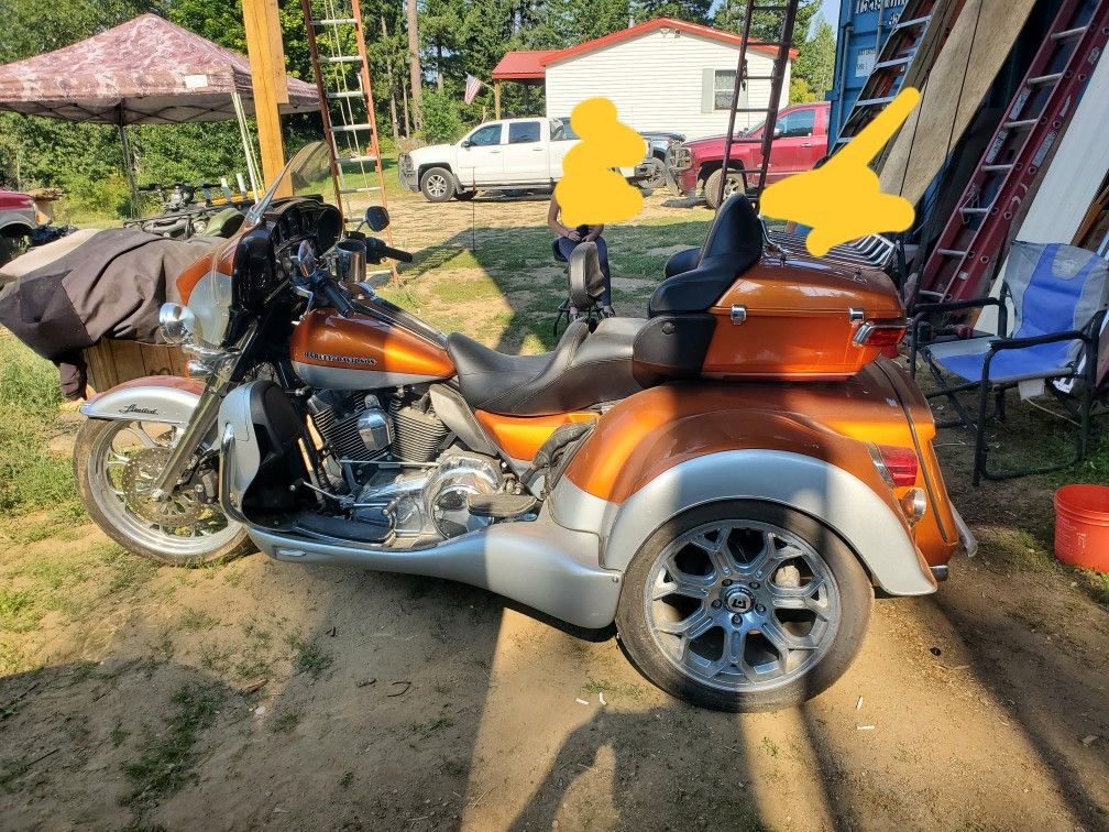 beutifull trike needs new rider
