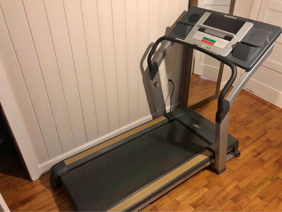 NordicTrack A2050 Treadmill