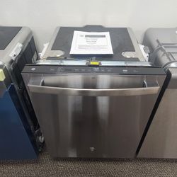 24 in. Fingerprint Resistant Stainless Top Control Built-In Tall Tub Dishwasher with 3rd Rack. Bottle Jets, 45 dBA