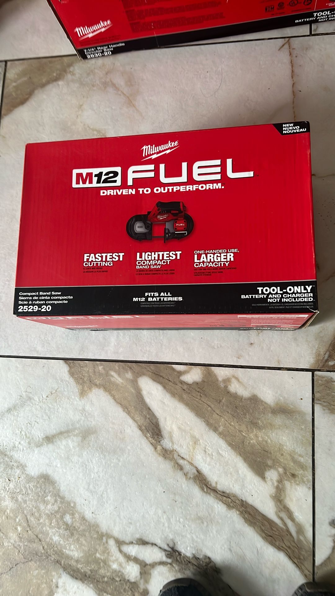 Milwaukee Compact Bandsaw. Model. 2529-20 Tool Only 