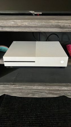 X-Box Gaming System + 2 controllers
