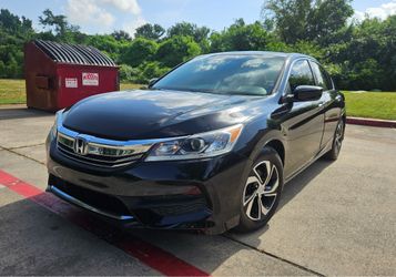 2017 HONDA ACCORD LX