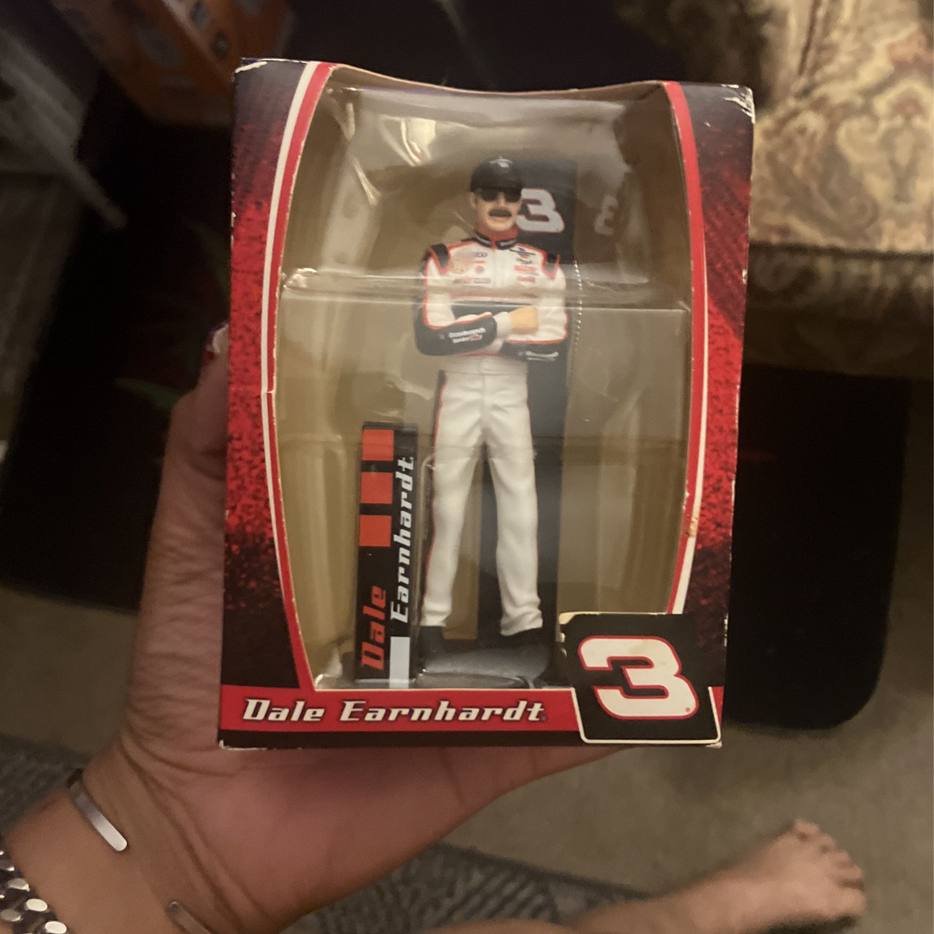 Dale Earnhardt 3 (COLLECTIBLE) 