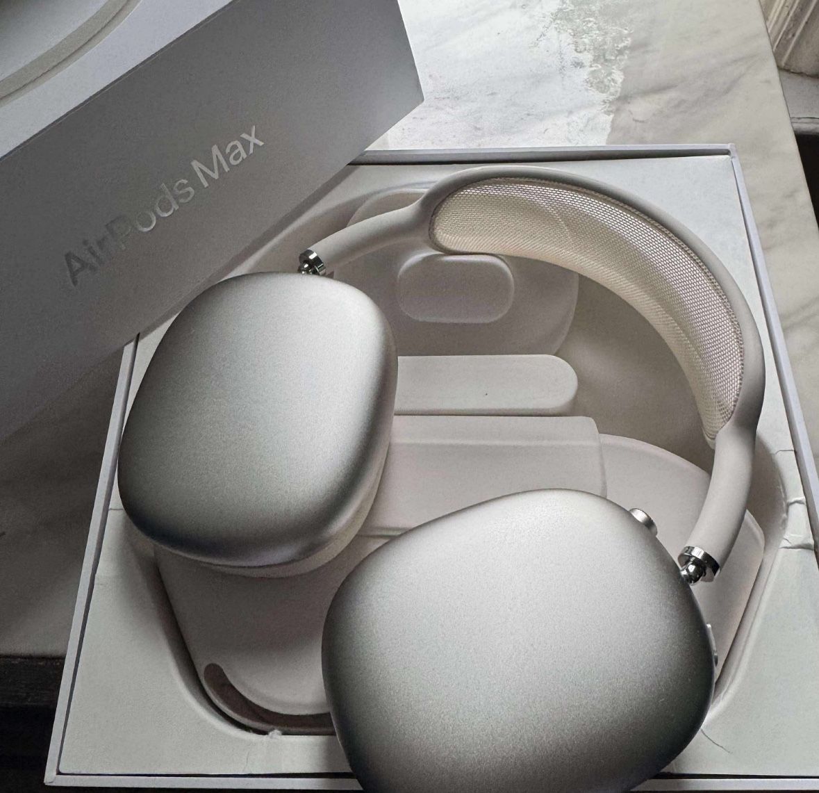 Air Pods Max New
