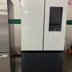 Samsung FamilyHub Refrigerator 