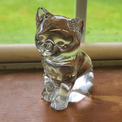 Beautiful Vintage Princess House Pets Sitting Cat 24% Lead Crystal Paperweight 