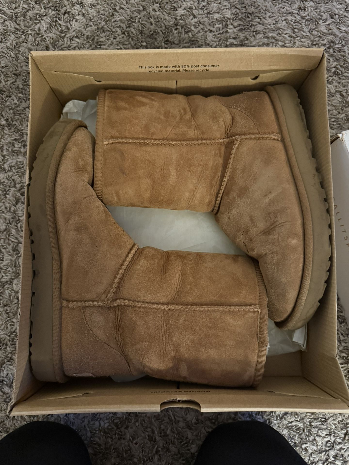 Chestnut Classic Short UGGS