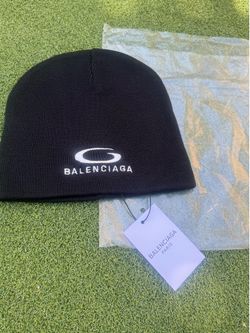 Balenci hat