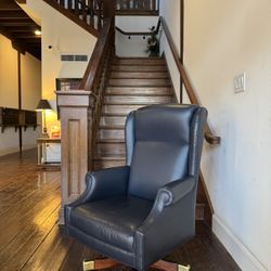 Ross Perot EDS Executive Boardroom Genuine Leather Swivel Chairs Set Of 8 More Available Dallas History