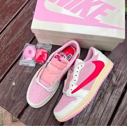 Jordan Travis Scott ‘sail tropical pink’