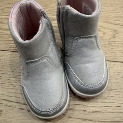Stride Rite Pink And Silver Boot