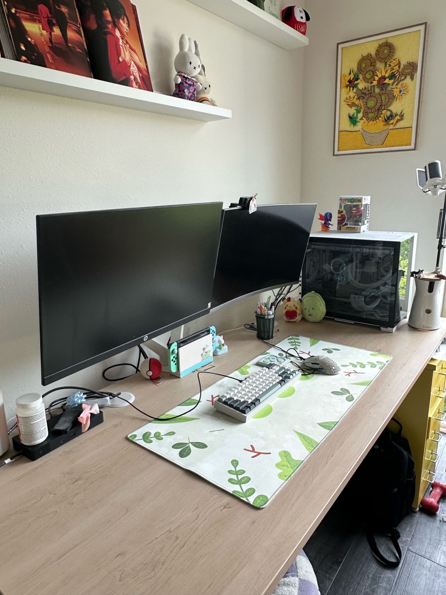 Uplift Standing Desk V2 70”x30”