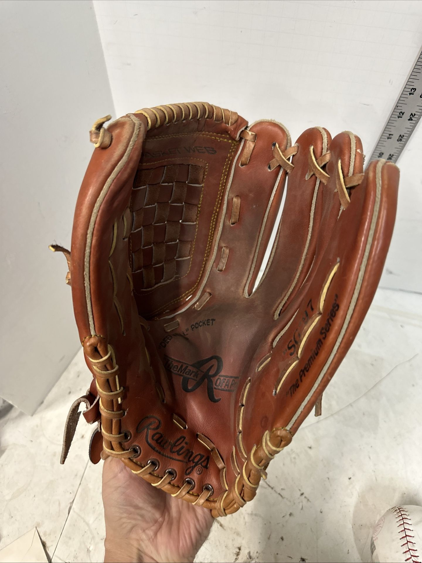 Rawlings SG 97 Baseball Softball Glove Left Handed Fastback #T9