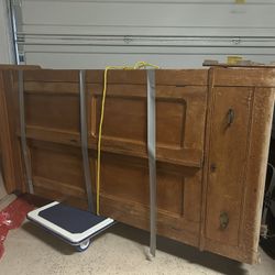 Armoire