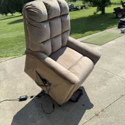 Electronic Lift Chair