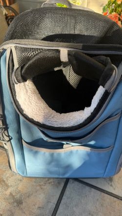 Backpack for dogs and cats