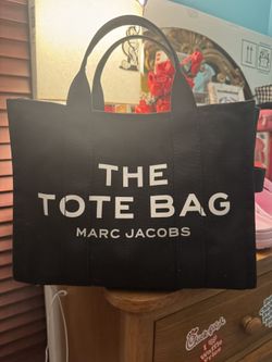 Marc Jacob’s Tote Bag 