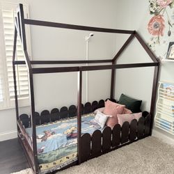 Montessori Toddler Baby Child House Floor Bed Frame Twin Size Solid Wood