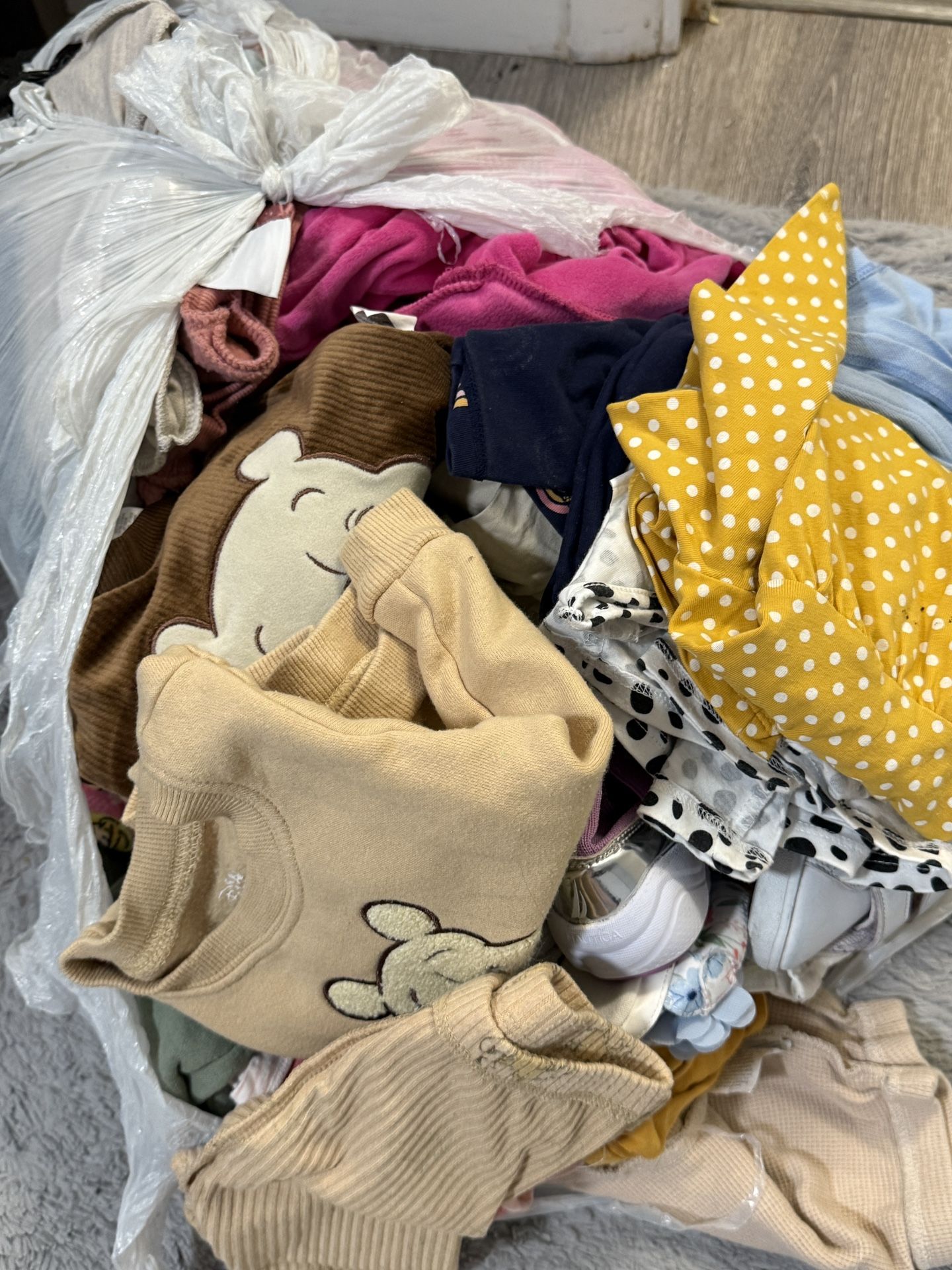 Free Clothing And Walker