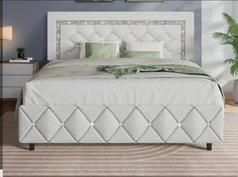 Bed Queen. Nueva