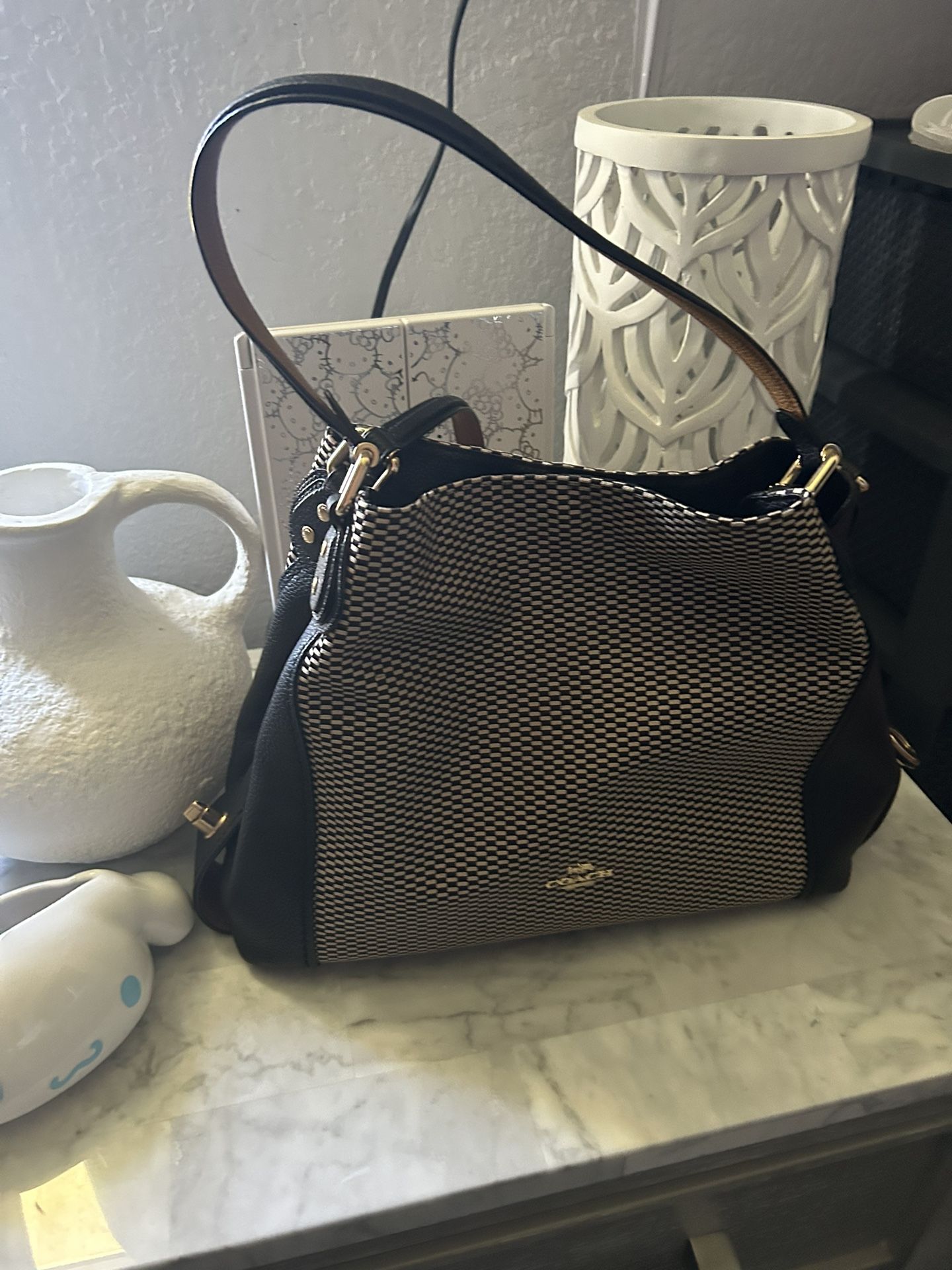 Bolsa Coach  En Buen Estado 