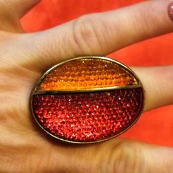 One Single Large Vintage Stretch Ring 