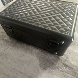 IMPRESSIONS vanity Company