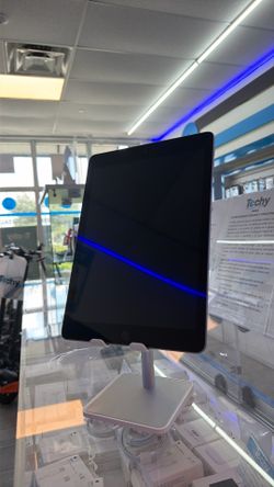 iPad 6th Gen