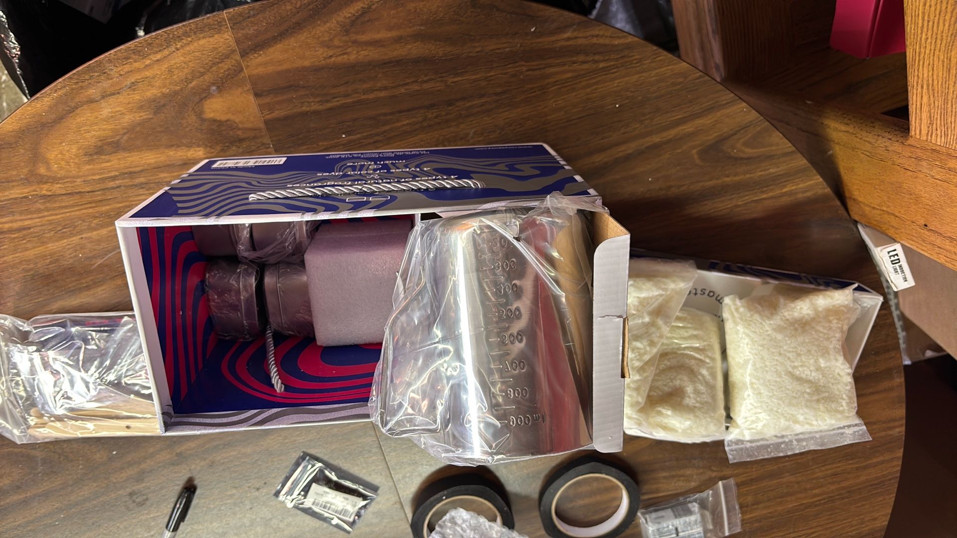 Candle Making Kit, Complete Candle Making Kit for Adults, DIY Starter Soy Candle Making Supplies/Kit, DIY Arts & Crafts Kits Perfect as Home Decoratio