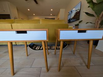 2 modern wood nightstands
