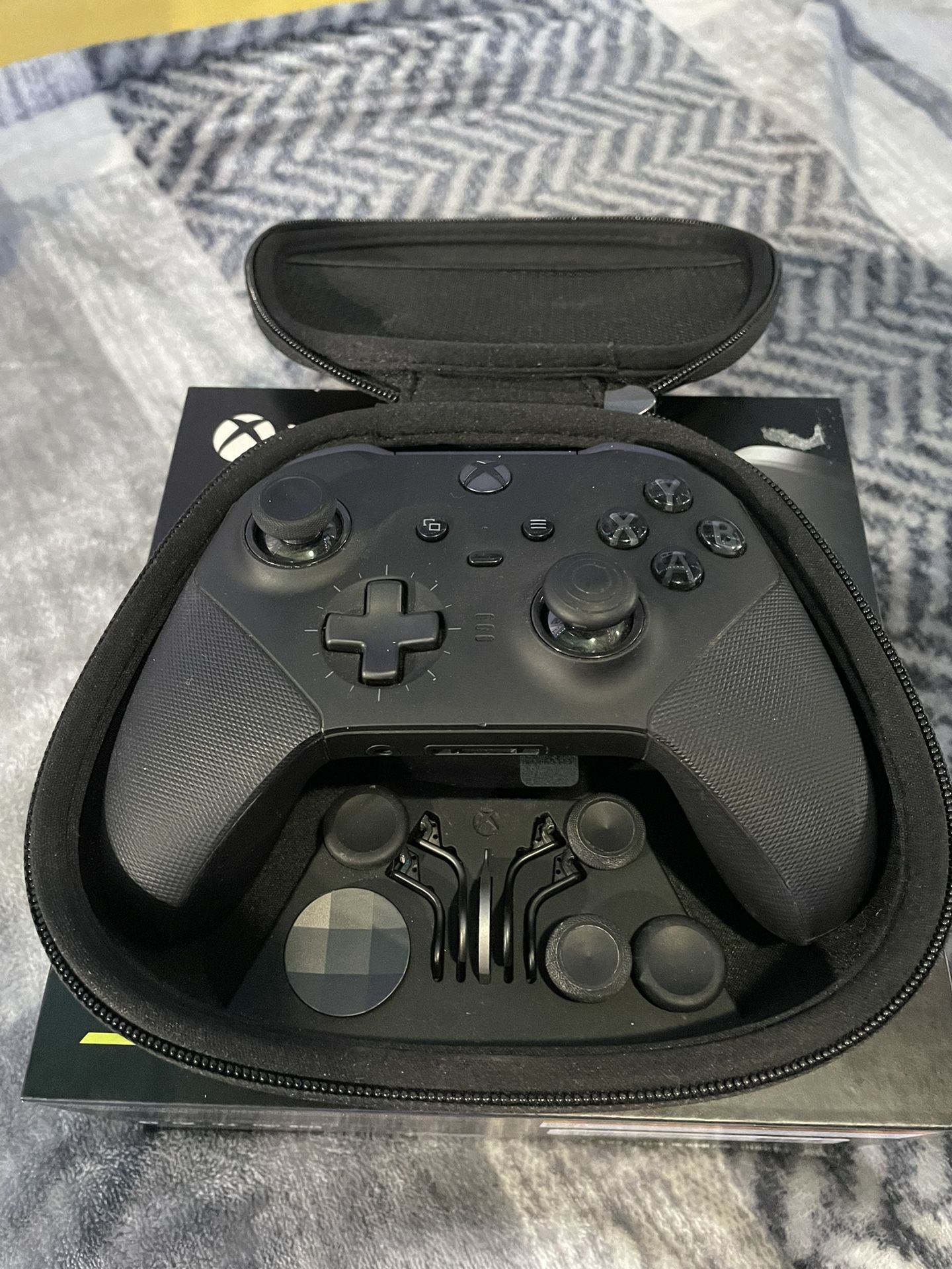 Black Xbox Elite Controller Series 2 