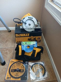 Dewalt 7-1/4” Circular Saw