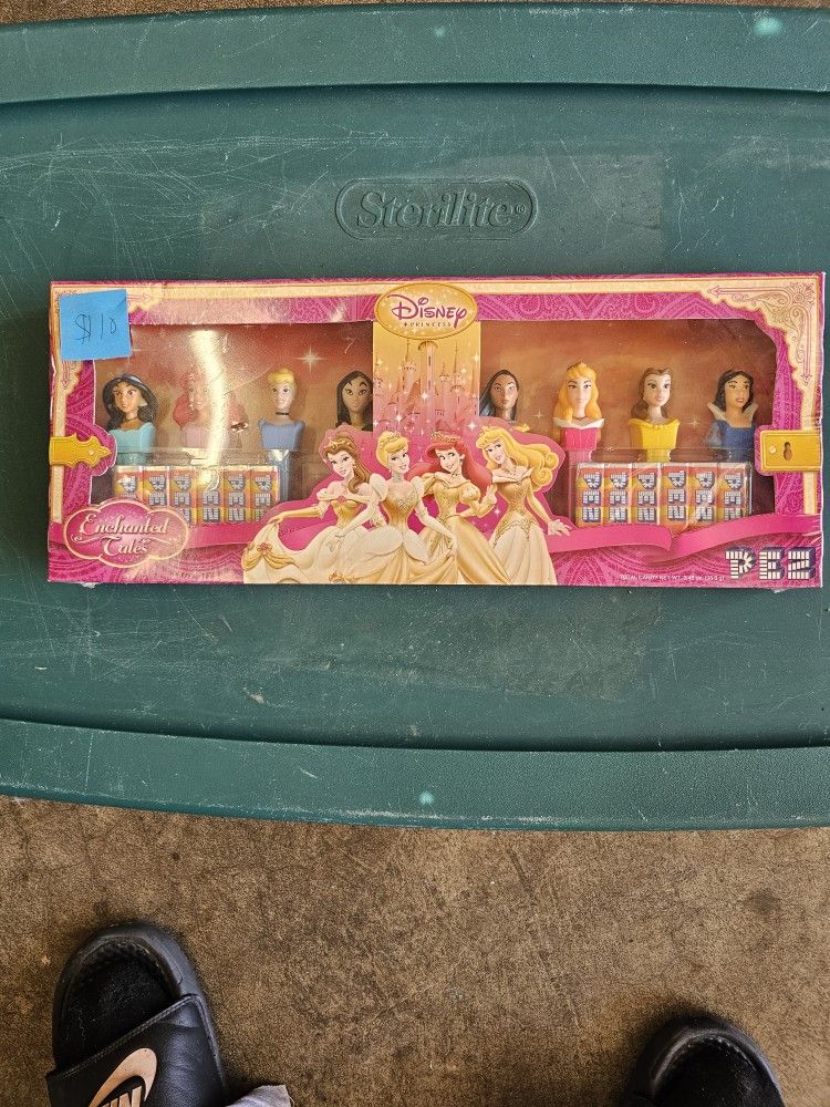 Pez Disney Candy